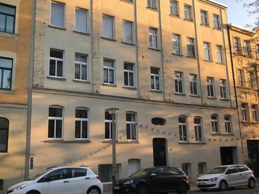 Wohnung zur Miete 450 € 3 Zimmer 68 m² Souterrain, 1. Geschoss Wielandstraße 30 Halle/S. 06114