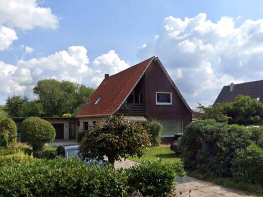 Mehrfamilienhaus zum Kauf 239.500 € 8 Zimmer 181 m² 1.211 m² Grundstück Emstekerfeld Cloppenburg 49661