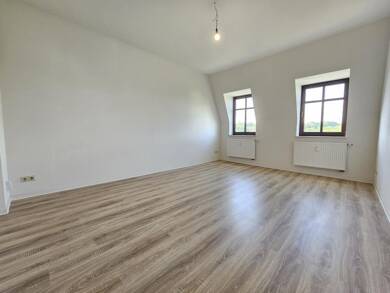 Wohnung zur Miete 263 € 4 Zimmer 87,5 m² Dachgeschoss, 3. Geschoss Annaberger Straße 107 Altchemnitz 410 Chemnitz 09120