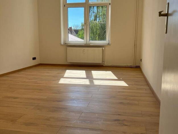 Wohnung zur Miete 465 € 2 Zimmer 61 m² 2. Geschoss frei ab sofort Stadtfeld Ost Stadtfeld Ost 39108