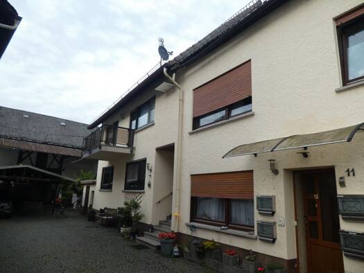 Mehrfamilienhaus zum Kauf 329.000 € 7 Zimmer 220 m² 634 m² Grundstück Essershausen Weilmünster 35789