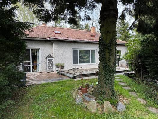Einfamilienhaus zur Miete 1.650 € 5 Zimmer 109 m² 1.217 m² Grundstück frei ab sofort Laab im Walde 2381