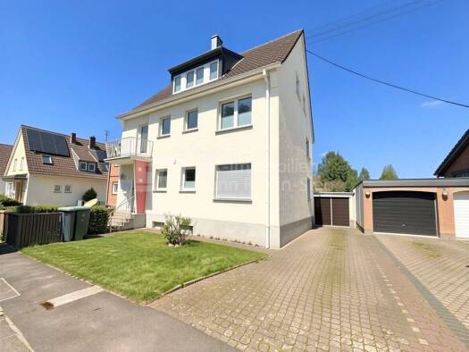 Mehrfamilienhaus zum Kauf als Kapitalanlage geeignet 519.000 € 6 Zimmer 175 m² 651 m² Grundstück Rheidt Niederkassel 53859