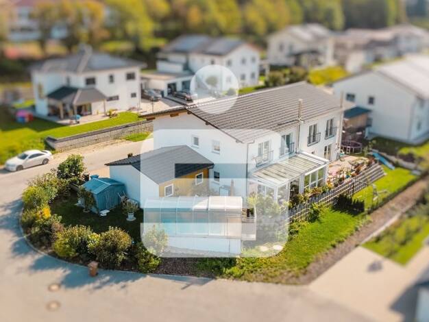 Doppelhaushälfte zur Miete 1.380 € 4 Zimmer 170 m² 450 m² Grundstück frei ab 15.12.2026 Jägerwirth Fürstenzell 94081