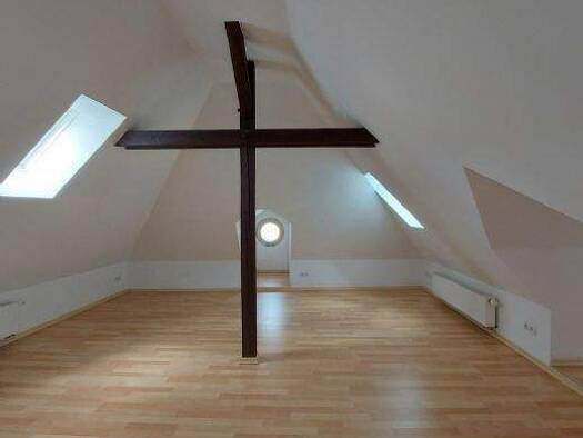 Wohnung zur Miete 453 € 2 Zimmer 65,5 m² 2. Geschoss Meißen 01662