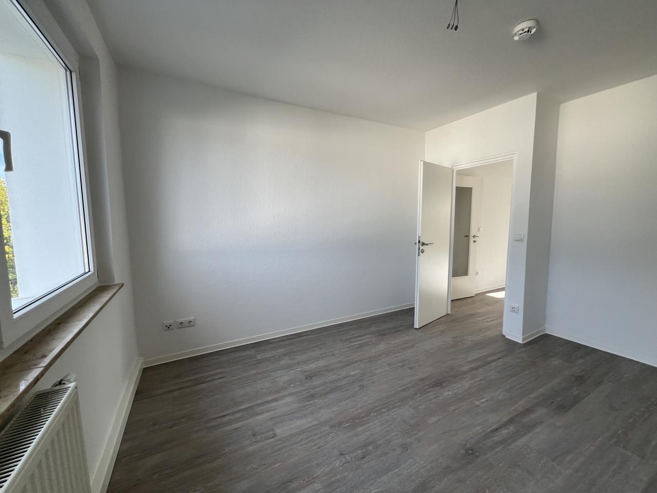 Wohnung zur Miete 410,45 € 3 Zimmer 60,4 m²<br/>Wohnfläche 3.<br/>Geschoss Semmelweisstraße 36 Wohnkomplex 5 Eisenhüttenstadt 15890