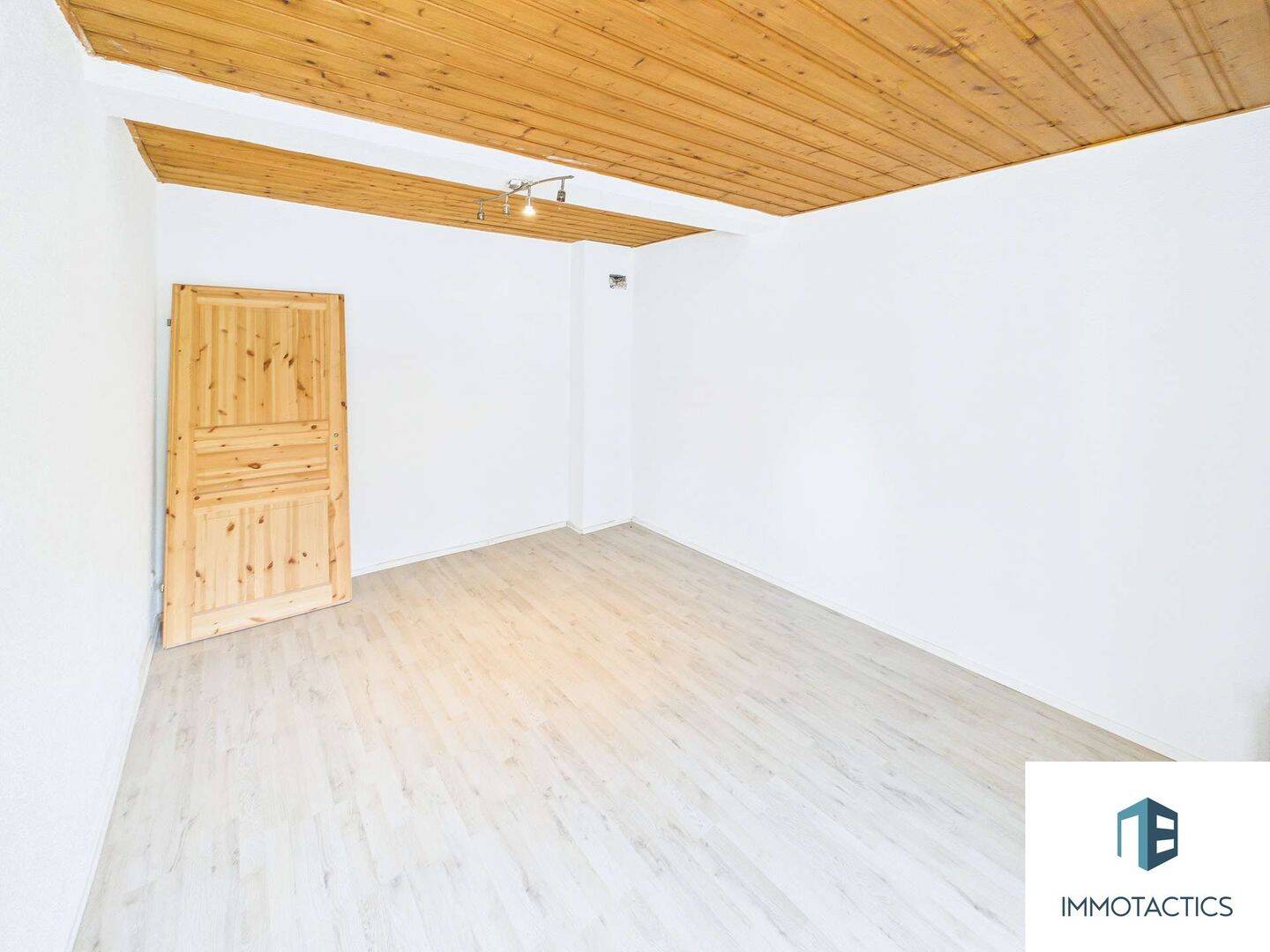 Einfamilienhaus zum Kauf - Ansicht 2