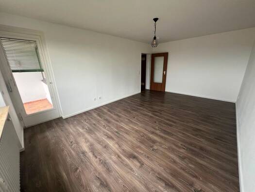 Wohnung zur Miete 390 € 2 Zimmer 57,6 m² 4. Geschoss Selb-Plößberg Selb / Plößberg 95100