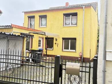 Einfamilienhaus zum Kauf 33.000 € 6 Zimmer 150 m² 632 m² Grundstück Baderstraße 6 Hadmersleben Oschersleben 39387