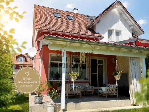 Doppelhaushälfte zum Kauf provisionsfrei 399.900 € 4,5 Zimmer 116 m² 360 m² Grundstück Erzingen Klettgau 79771