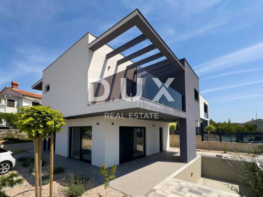 Einfamilienhaus zum Kauf - Erstbezug 850.000 € 4 Zimmer 144 m² 440 m² Grundstück Krk 51500