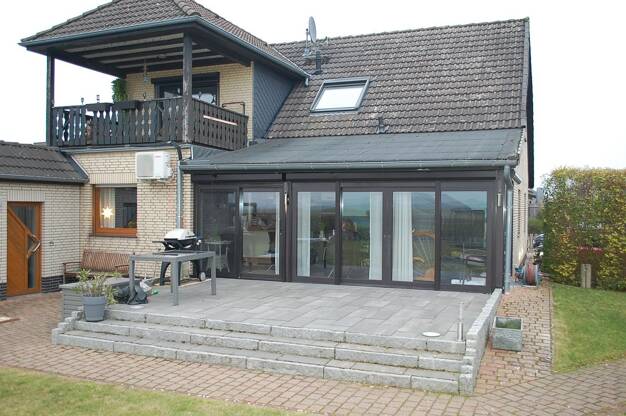 Mehrfamilienhaus zum Kauf 449.000 € 10 Zimmer 217 m² 1.100 m² Grundstück Turmweg 12 Hankensbüttel Hankensbüttel 29386