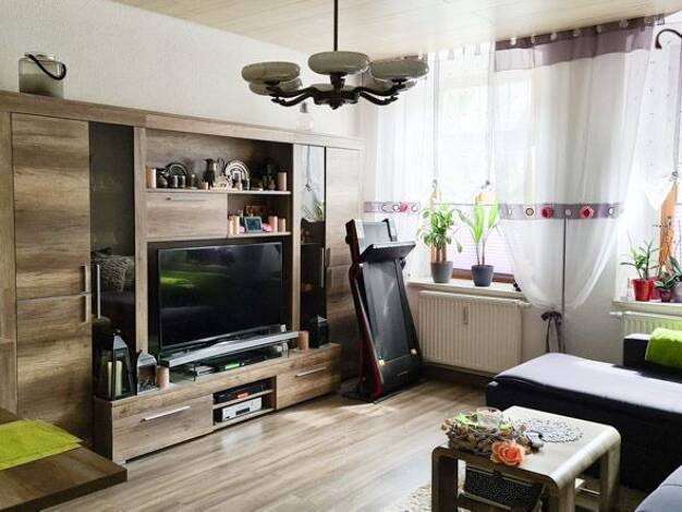 Wohnung zur Miete 640 € 6 Zimmer 123 m² EG frei ab 01.11.2026 Böhmische Straße 23 Schlettau Schlettau 09487