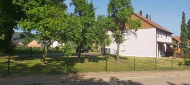 Doppelhaushälfte zum Kauf 259.000 € frei ab sofort Schönlind Vilseck 92249