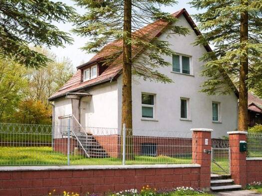 Haus zum Kauf 199.000 € 6 Zimmer 115 m² 569 m² Grundstück Lychen 17279