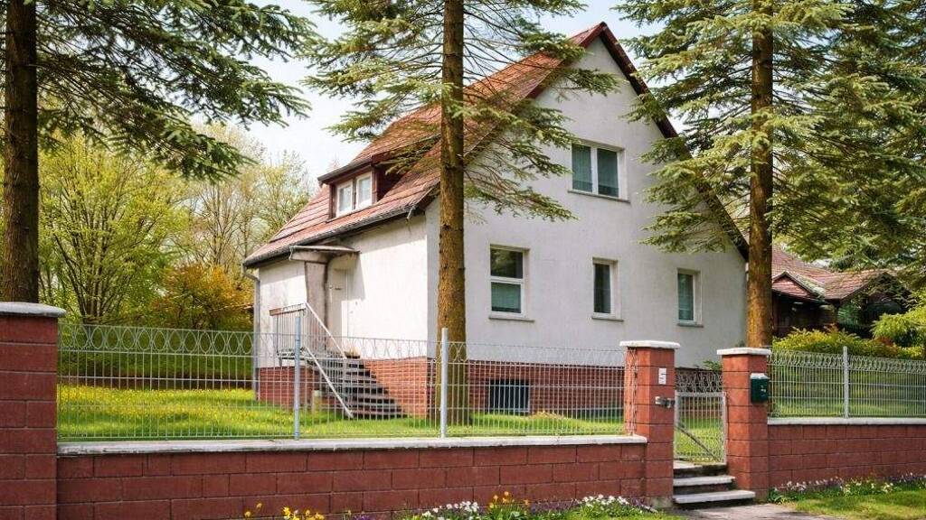 Haus zum Kauf 199.000 € 6 Zimmer 115 m² 569 m² Grundstück Lychen 17279