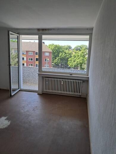Wohnung zur Miete 500 € 3 Zimmer 69 m² 7. Geschoss frei ab sofort Düsseldorfer Straße 501 Wanheimerort Duisburg 47055