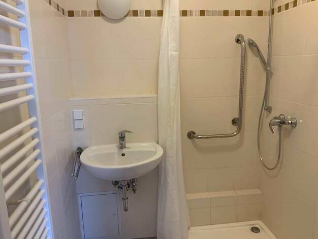 Wohnung zur Miete 421 € 3 Zimmer 64,7 m² 8. Geschoss frei ab 01.09.2026 Arno-Nitzsche-Straße 46 Marienbrunn Süd 04277