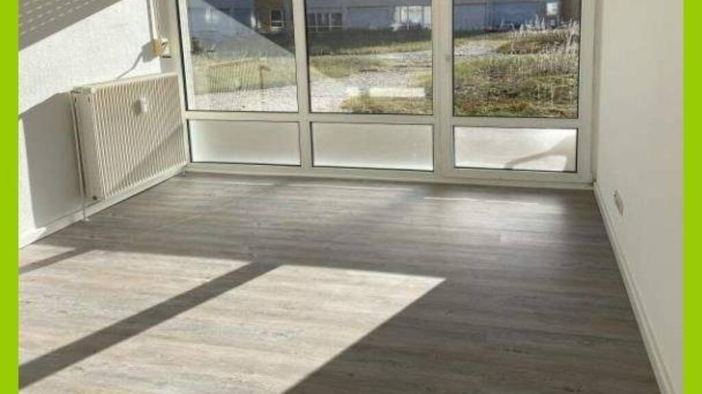 Wohnung zur Miete 345 € 2 Zimmer 36,1 m² EG frei ab sofort Mittweida 09648