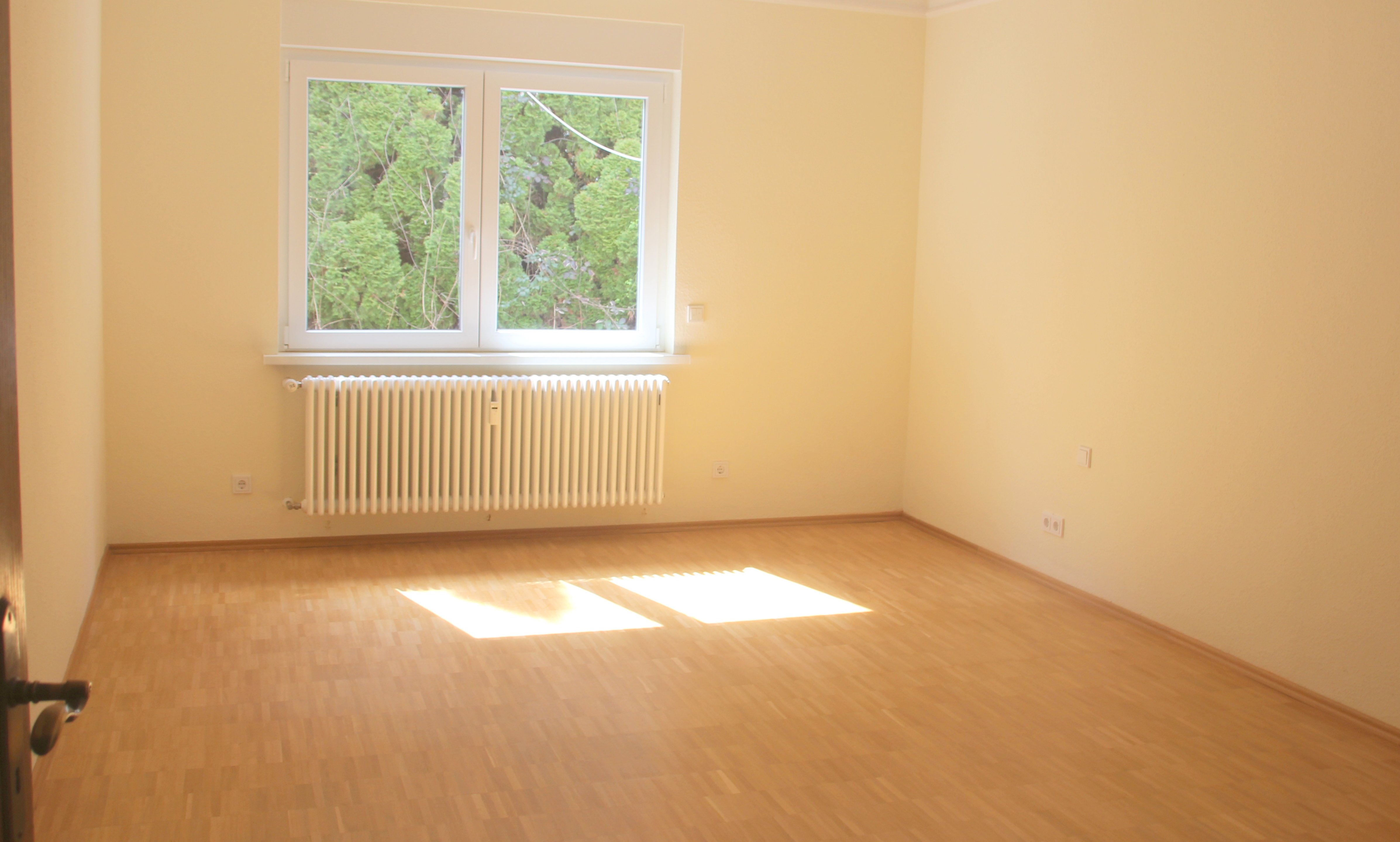 Wohnung zur Miete 1.125 € 5 Zimmer 150 m²<br/>Wohnfläche 2.<br/>Geschoss ab sofort<br/>Verfügbarkeit Stadtteil Oberstein Oberstein Idar-Oberstein 55743