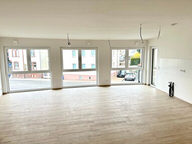 Wohnung zur Miete 1.565 € 4 Zimmer 101,2 m² 2. Geschoss frei ab 01.11.2024 Hofheim Hofheim 65719