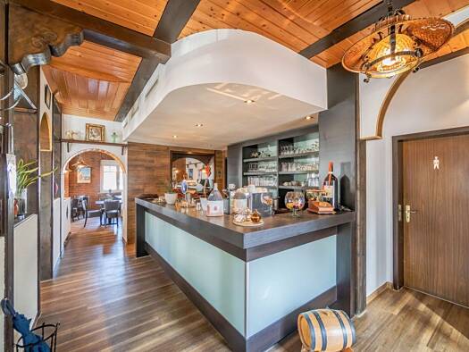 Gastronomie/Hotel zum Kauf 1.400.000 € 320 m² Gastrofläche 1.000 m² Grundstück Herxheim Herxheim bei Landau/Pfalz 76863