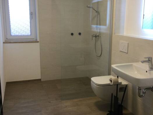 Terrassenwohnung zur Miete 1.100 € 2 Zimmer 60 m² Geschoss EG/3 frei ab sofort Weichs Regensburg 93059