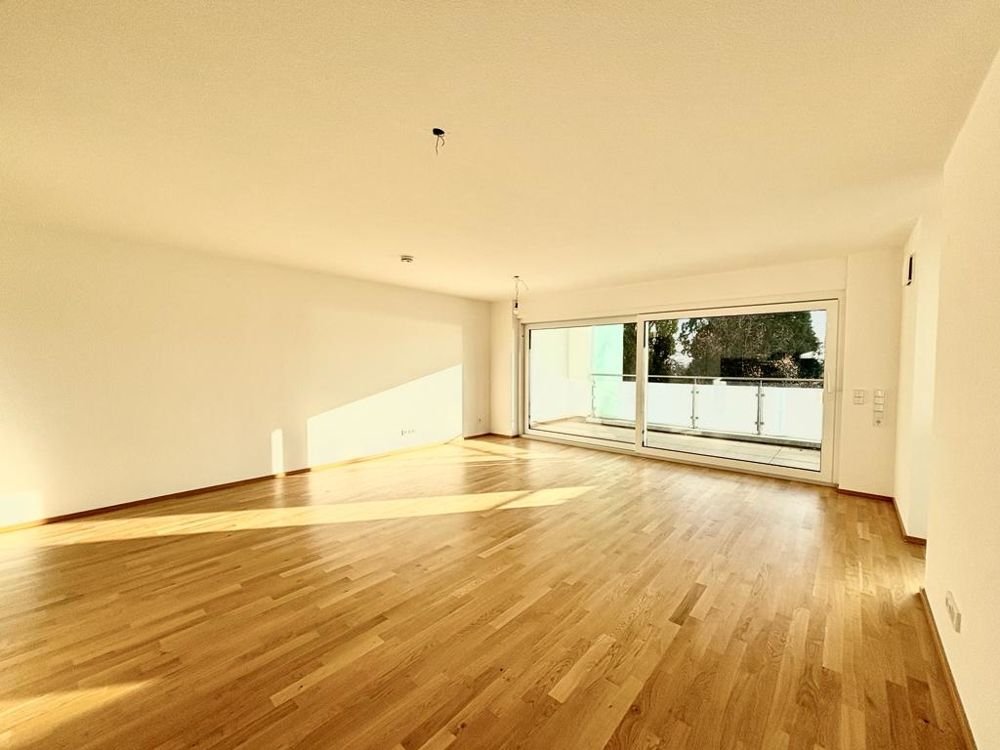 Wohnung zur Miete 1.390 € 3 Zimmer 88 m²<br/>Wohnfläche 1.<br/>Geschoss 01.01.2025<br/>Verfügbarkeit Friedrichshafen - Mitte 1 Friedrichshafen / Appenweiler 88048