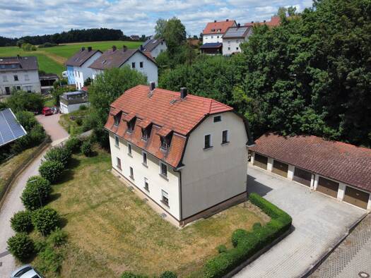 Mehrfamilienhaus zum Kauf 449.000 € 360 m² 1.656 m² Grundstück Sulzbach-Rosenberg Sulzbach-Rosenberg 92237