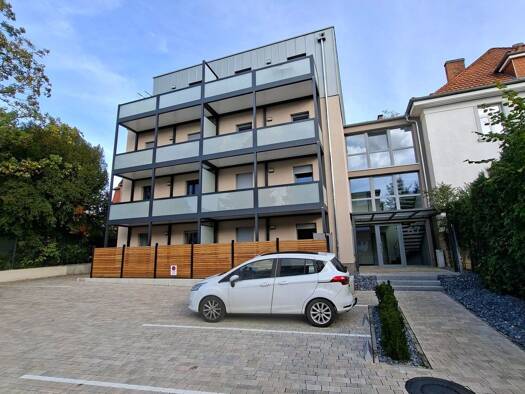 Wohnung zur Miete 698 € 2 Zimmer 31 m² Geschoss 3/5 frei ab 01.11.2026 Friedländer Weg Göttingen Göttingen 37085