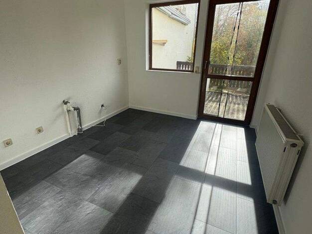 Wohnung zur Miete 380 € 2 Zimmer 56,8 m² 1. Geschoss Poststraße 40 Naumburg 06618