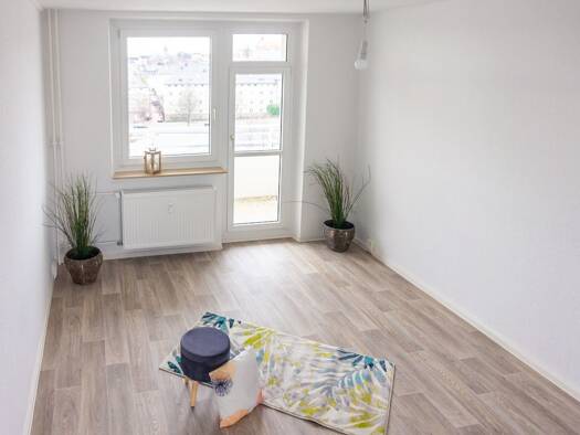 Wohnung zur Miete 352 € 3 Zimmer 71,2 m² 3. Geschoss C.-v.-Ossietzky-Str. 238 Gablenz Chemnitz 09127