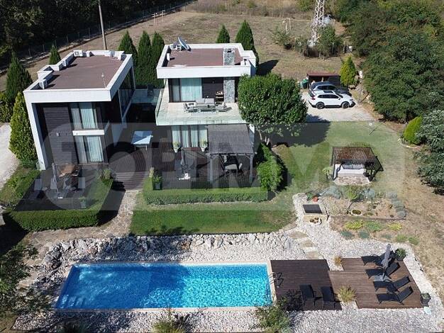 Einfamilienhaus zum Kauf 750.000 € 8 Zimmer 518 m² 4.600 m² Grundstück Kuriata Bezirk Varna , Dorf Osenovo 9155