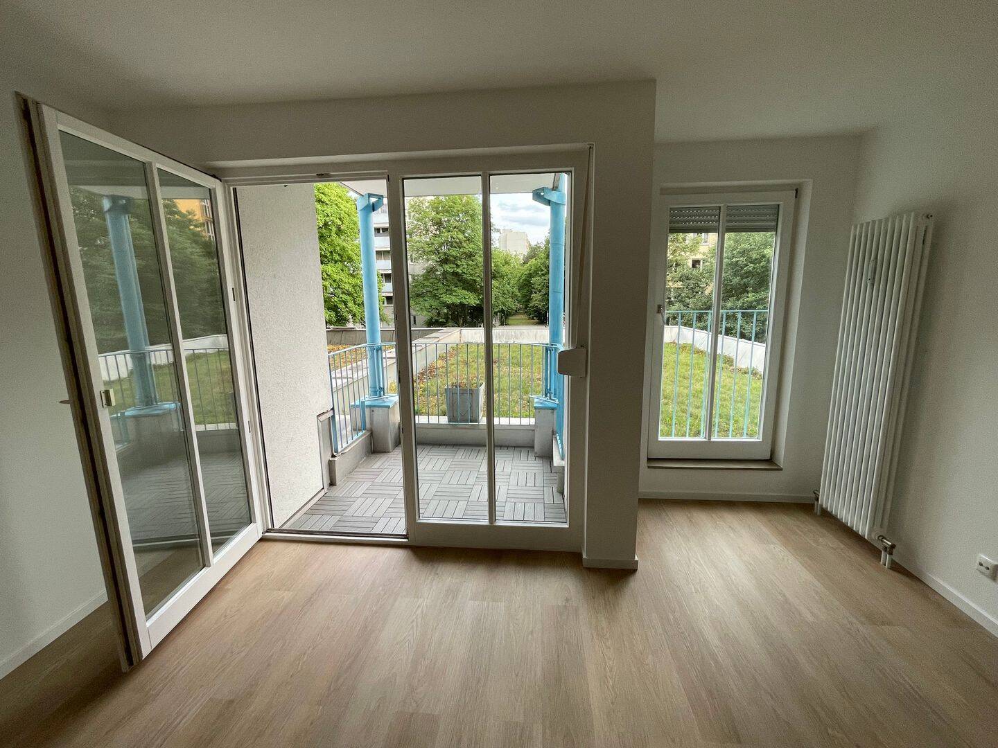 Freie 2 Zi. Whg. Moosach ruhig und grün nh. OEZ ohne Käuferprovision – Werner-Friedmann-Bogen 5, 80933 München – Bild 1 von 6