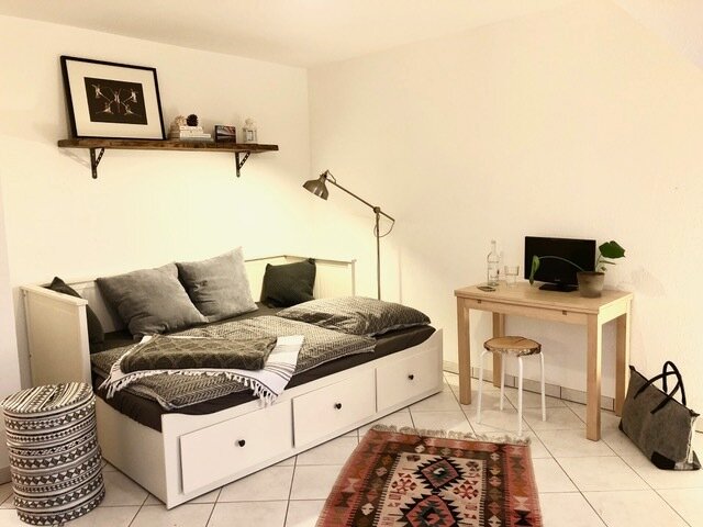 Wohnung zur Miete Wohnen auf Zeit 910 € 1 Zimmer 27 m²<br/>Wohnfläche 01.01.2025<br/>Verfügbarkeit Ossendorf Köln 50827