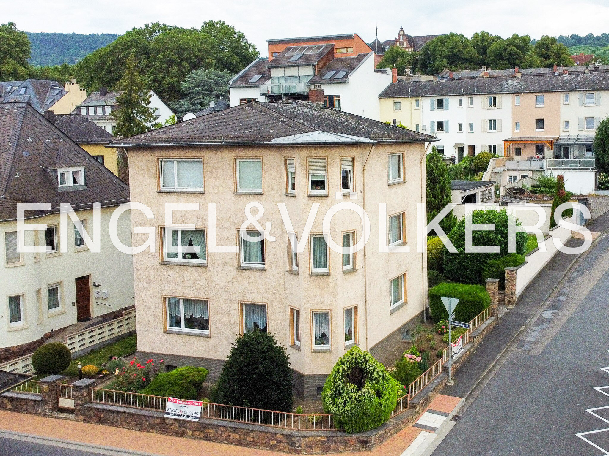 Mehrfamilienhaus zum Kauf 549.000 € 15 Zimmer 256 m²<br/>Wohnfläche 603 m²<br/>Grundstück Rüdesheim am Rhein Rüdesheim am Rhein 65385