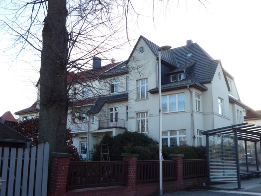 Mehrfamilienhaus zum Kauf 295.000 € 11 Zimmer 373 m² 610 m² Grundstück Crimmitschau Crimmitschau 08451