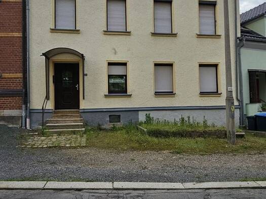 Haus zum Kauf 49.000 € 168 m² 210 m² Grundstück frei ab sofort Reichenbach 08468