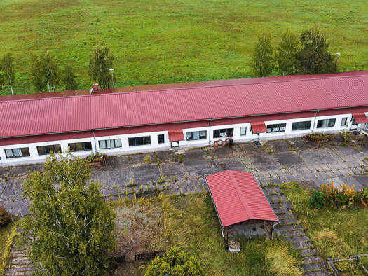 Haus zum Kauf 195.000 € 10.122 m² Grundstück Niesky 02906