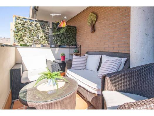 Penthouse zum Kauf 850.000 € 3 Zimmer 155 m² 3. Geschoss >Avenida de los Ángeles > Pozuelo de Alarcón 28223