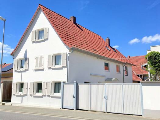 Haus zum Kauf 745.000 € 7 Zimmer 180 m² 863 m² Grundstück Dornheim Groß-Gerau 64521