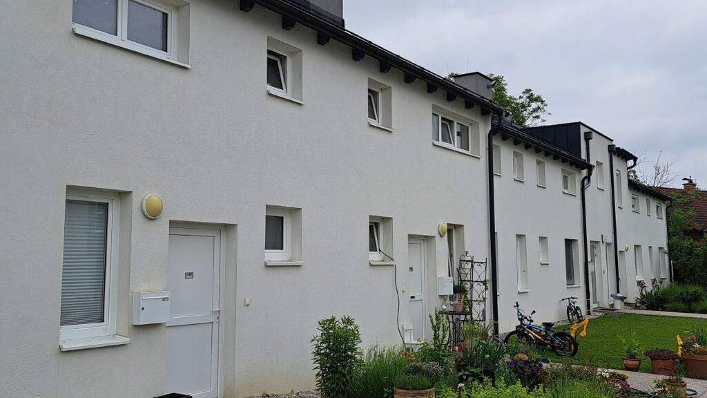 Wohnung zur Miete 784 € 3 Zimmer 71,8 m² frei ab 31.03.2026 Schwarzau am Steinfeld 2625