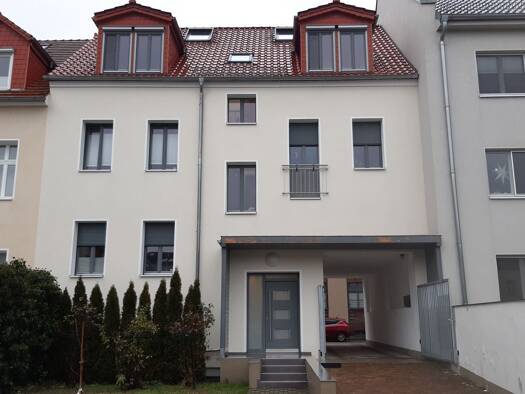 Mehrfamilienhaus zum Kauf provisionsfrei 820.000 € 9 Zimmer 225 m² 542 m² Grundstück Neustadt Brandenburg an der Havel 14776