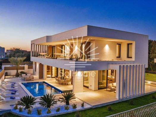 Haus zum Kauf 2.800.000 € 5 Zimmer 346 m² Bibinje Bibinje