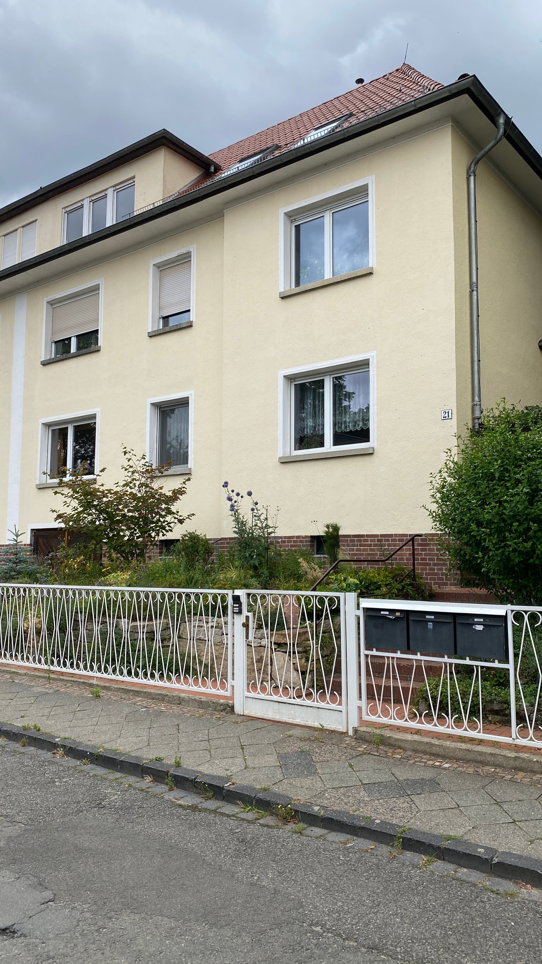 Haus zum Kauf 850.000 € 13 Zimmer 255 m²<br/>Wohnfläche 660 m²<br/>Grundstück Gohlis - Nord Leipzig 04157