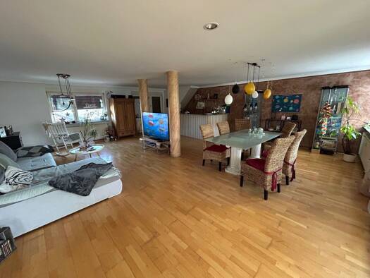 Wohnung zum Kauf 249.000 € 6 Zimmer 200 m² 2. Geschoss Allendorf Haiger 35708