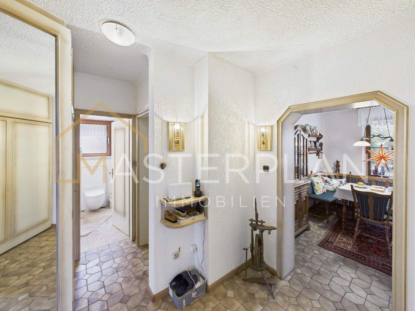 Immobilie in Bous - Freistehendes Dreifamilienhaus in ruhiger Lage - Bild 2