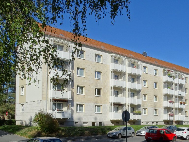 Wohnung zur Miete 450 € 3 Zimmer 61 m²<br/>Wohnfläche 2.<br/>Geschoss 01.03.2025<br/>Verfügbarkeit Schönfelder Straße 6 Radeberg Radeberg 01454