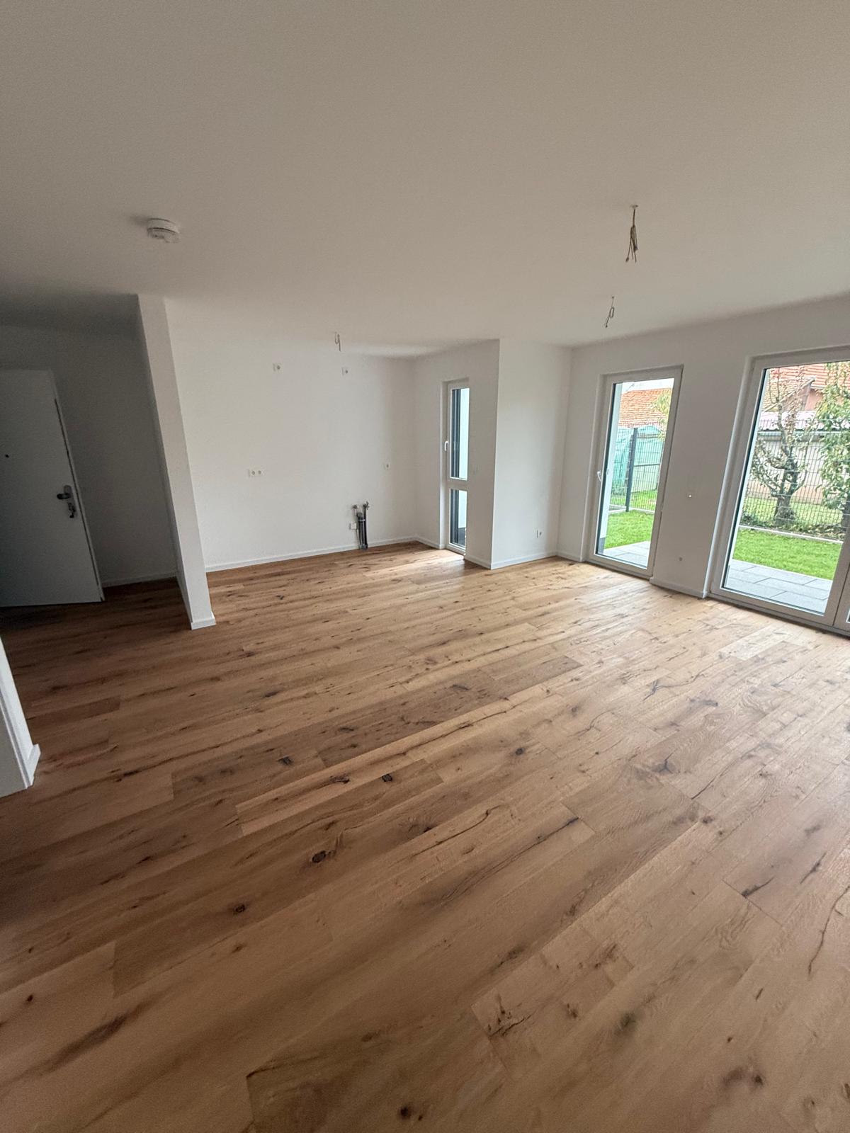 Wohnung zur Miete 900 € 2 Zimmer 56,8 m²<br/>Wohnfläche EG<br/>Geschoss ab sofort<br/>Verfügbarkeit Langendiebacher Straße 17 Ravolzhausen Neuberg 63543