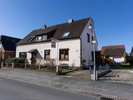 Doppelhaushälfte zum Kauf 225.000 € 3 Zimmer 104 m² 462 m² Grundstück Lüssum-Bockhorn Bremen / Bockhorn 28779